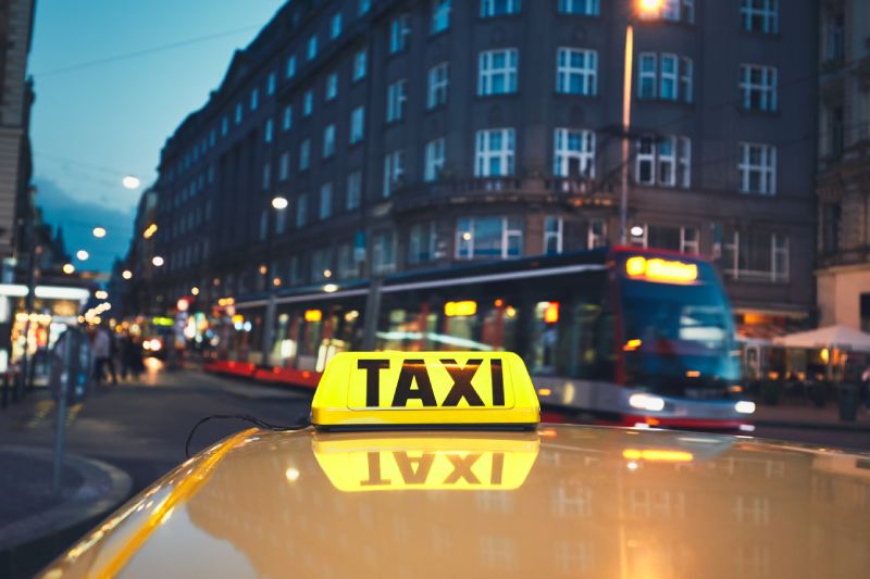 obowiązkowe oznaczenie taksówek